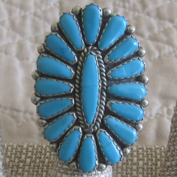 LARGE TURQUOISE NICKEL SILVER CLUSTER RING 5 NEW WITH DEFECTS - Picture 1 of 3